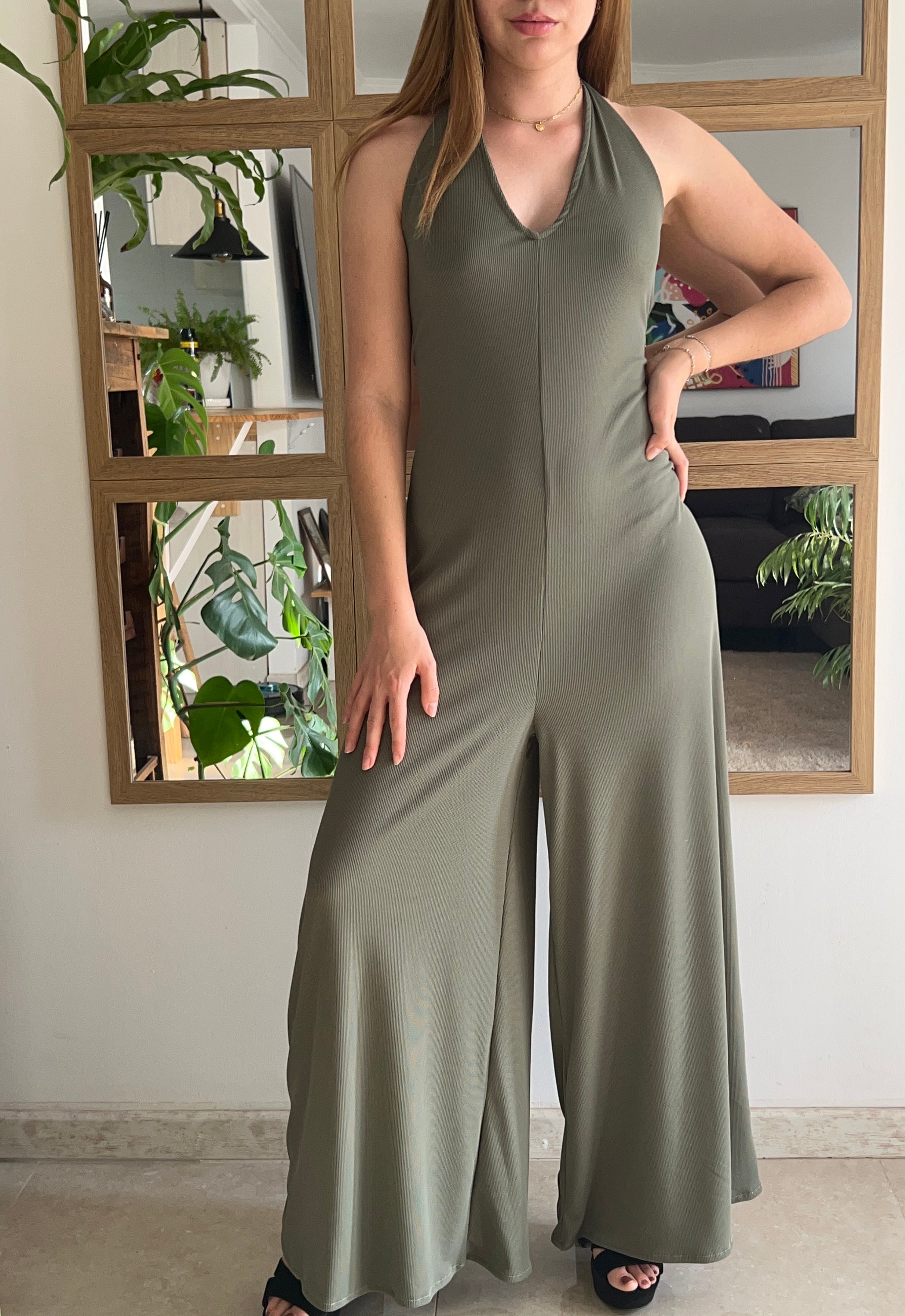 Enterito Luz - Color Verde Olivo