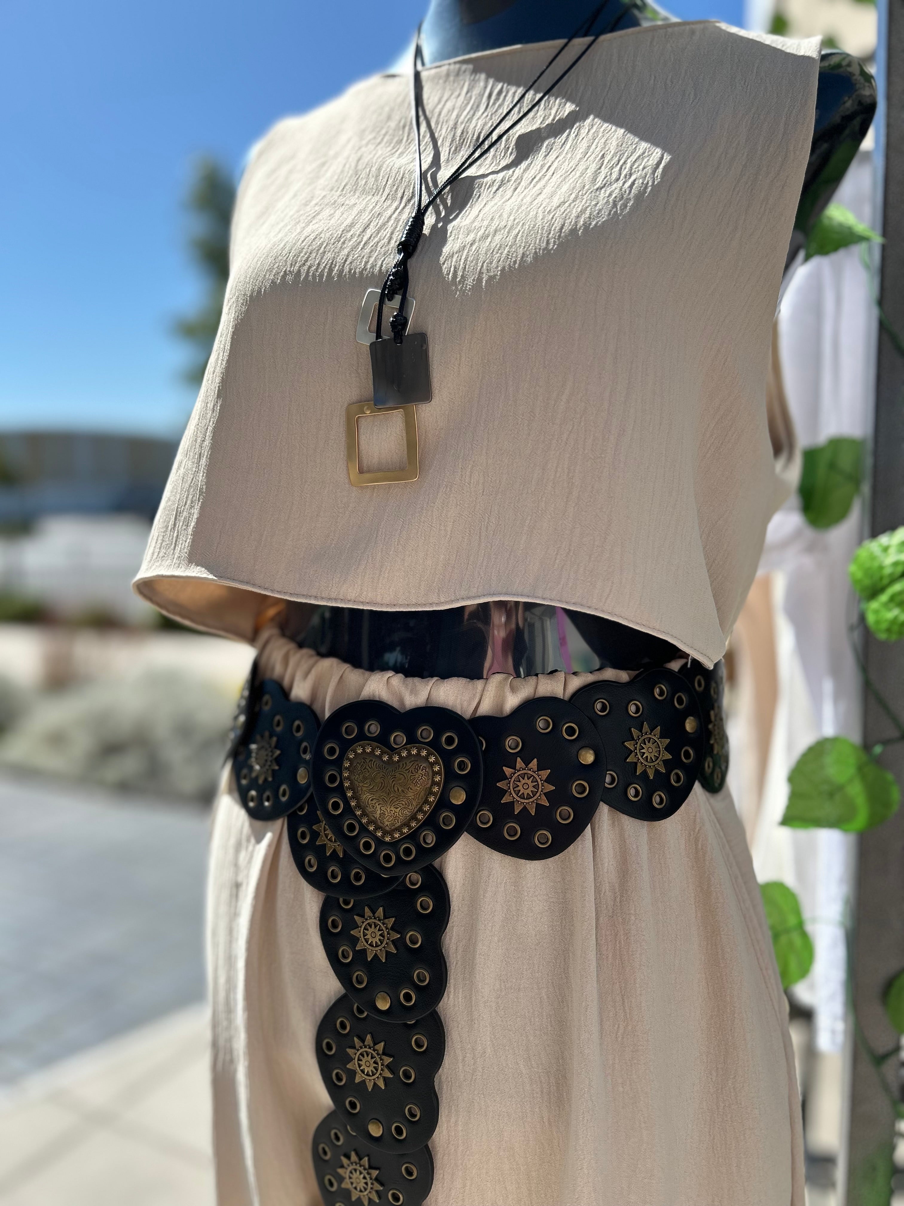 Cinturón Diseño Corazón Negro