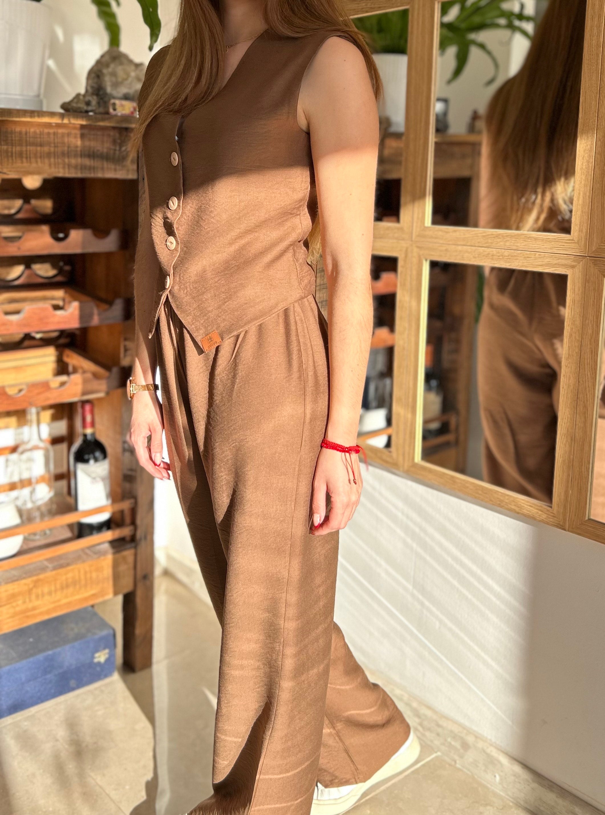 Conjunto Leonor - Color Marrón